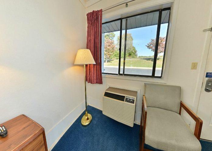 Americas Best Value Inn Kodak - Sevierville Zewnętrze zdjęcie